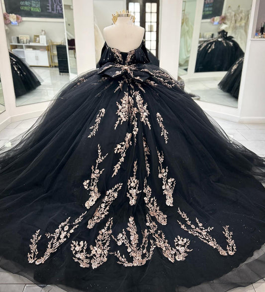 HE217-Vestido de quinceañera de princesa con hombros descubiertos, color negro, de tul, encaje y cuentas, para fiesta de quinceañera