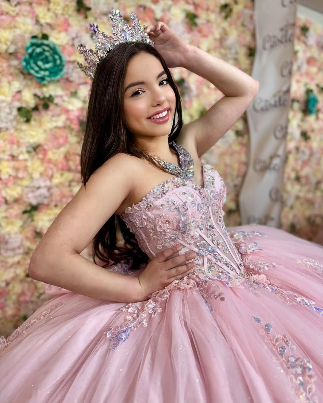 HE068-Pink Sweetheart Ball Gown Quinceanera Dresses Tulle Beaded Sweet 16 Gowns 3d Lace Appliques Birthday Party Dress