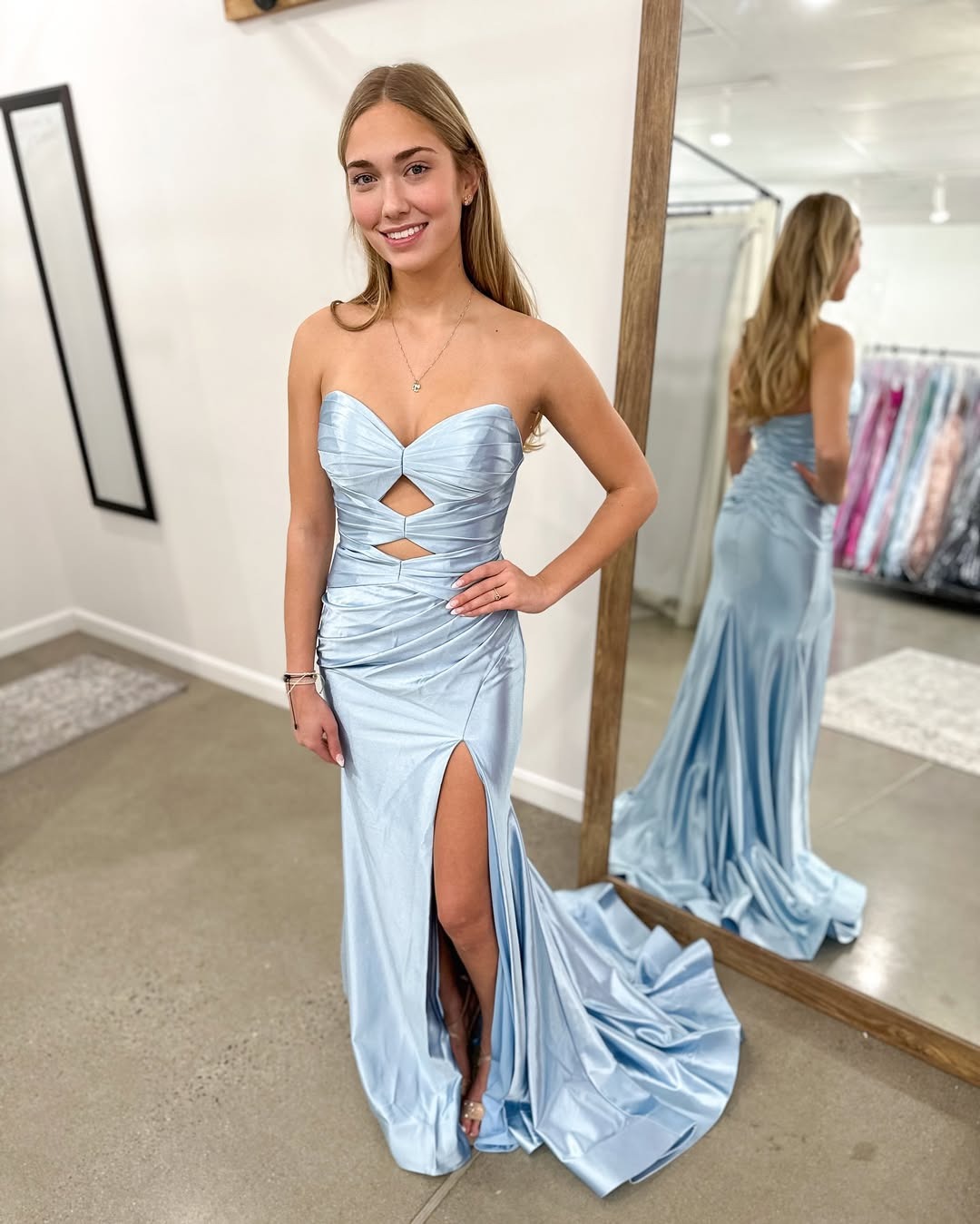 HE206-Mermaid Satin Sweetheart Long Prom Dresses with Slit Strapless Keyhole Evening Party Gowns Sleeveless Formal Dress for Women