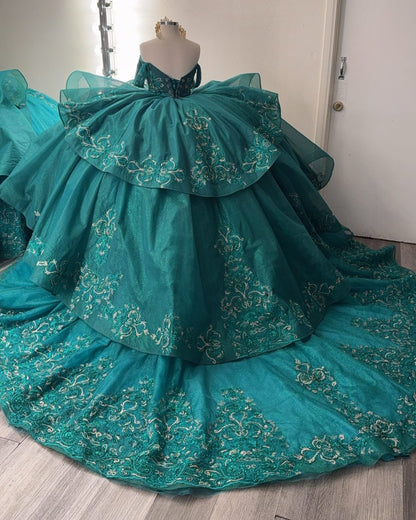 Emerald Green Tulle Lace Beaded Off Shoulder Quinceanera Dresses for Birthday HE936