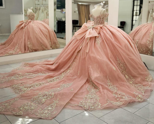 HE214 - Vestidos de quinceañera de tul con encaje y hombros descubiertos con lazo grande, estilo princesa, para fiesta de cumpleaños, sin mangas, para dulces 16