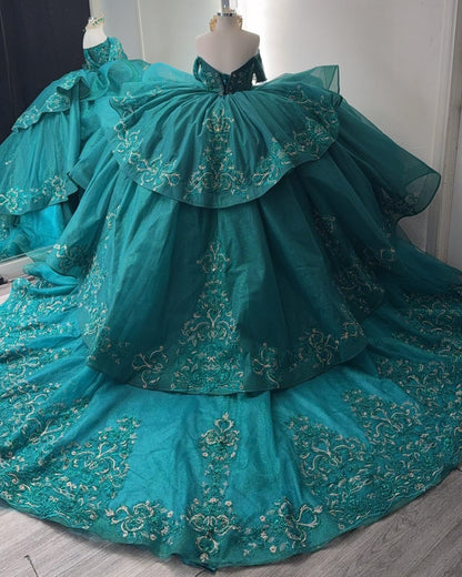 Emerald Green Tulle Lace Beaded Off Shoulder Quinceanera Dresses for Birthday HE936