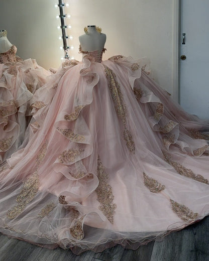 Sweetheart Tulle Ruffle Lace Appliqued Blush Quinceanera Dresses for Sweet 16 Party HE935
