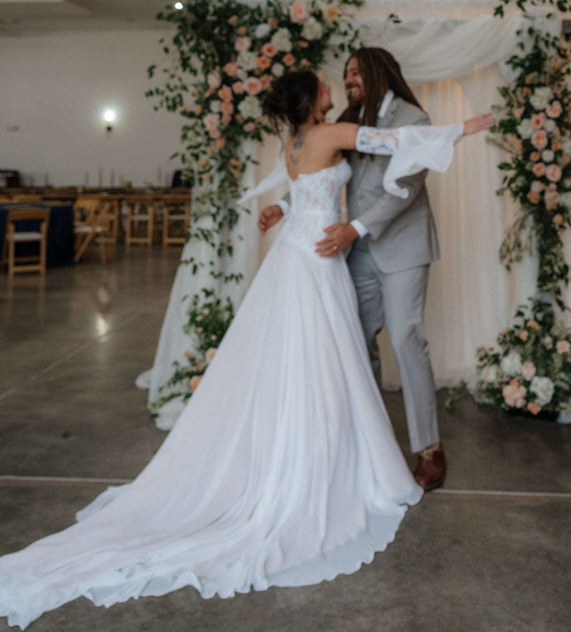 A Line Sweetheart Chiffon Lace Boho Wedding Dresses with Detachable Sleeves HE992