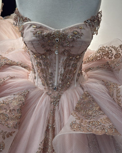 Sweetheart Tulle Ruffle Lace Appliqued Blush Quinceanera Dresses for Sweet 16 Party HE935