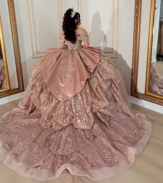 HE075-Off Shoulder Tulle Appliques Beaded Quinceanera Dresses for Sweet 16 Ball Gown Birthday Prom Party Gowns