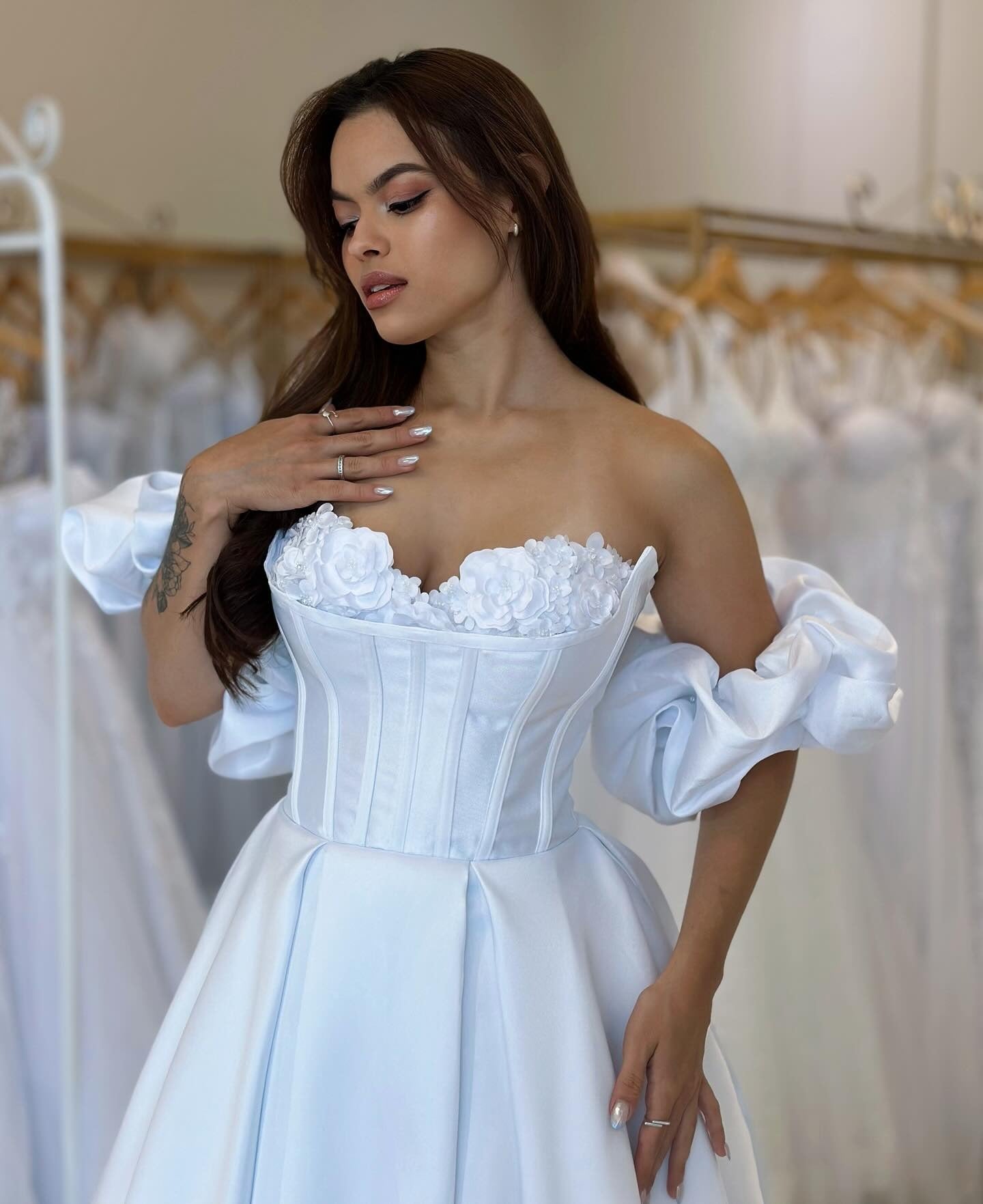 Women's Sweetheart A Line Satin Corset Appliqued Wedding Dresses for Bride HE986