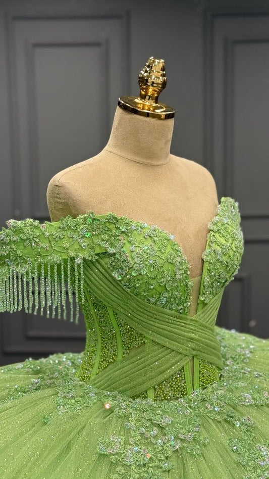 HE169-Hermoso vestido de quinceañera verde con hombros descubiertos, tul con volantes, vestido de fiesta de princesa para fiesta de dulces 16