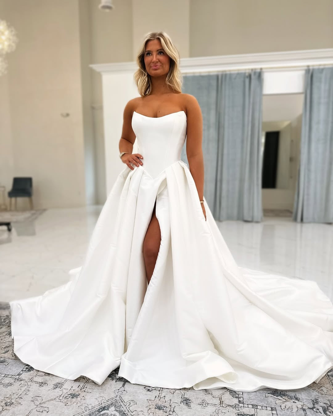 A Line Simple Satin Plus Size Bridal Wedding Dresses with Split HE801
