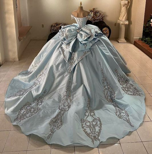 Vestidos de quinceañera con hombros descubiertos y tul con cuentas para fiesta de graduación HE440