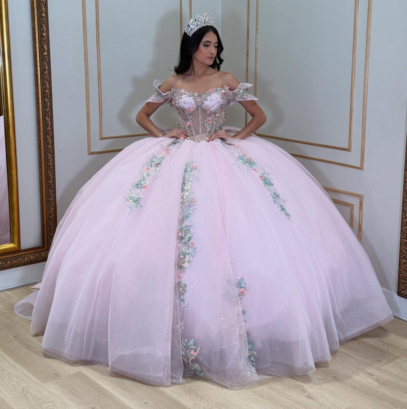 HE381-Off Shoulder Pink Quinceanera Dresses for Sweet 16 Tulle Appliques Beaded Princess Birthday Party Dresses