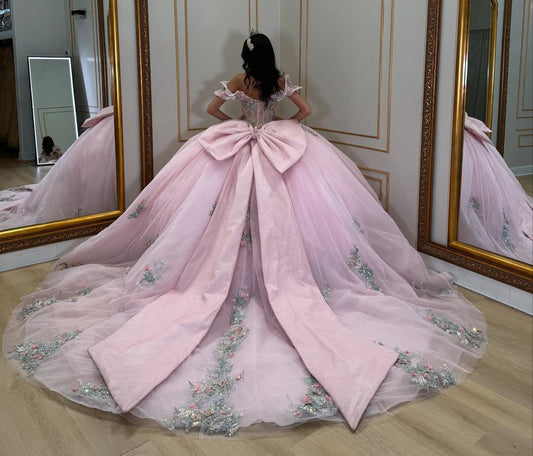 HE381-Off Shoulder Pink Quinceanera Dresses for Sweet 16 Tulle Appliques Beaded Princess Birthday Party Dresses