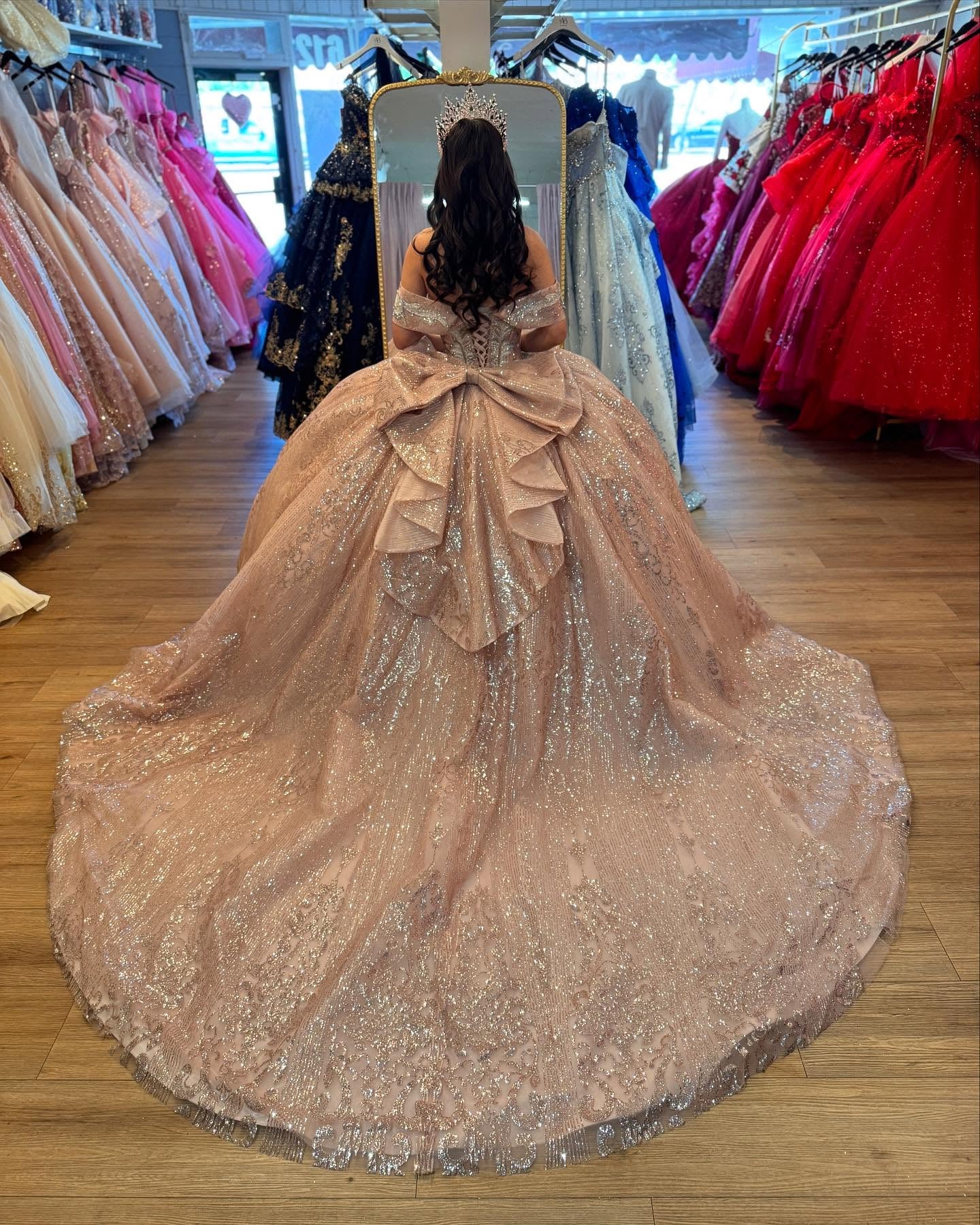 HE371-Off Shoulder Princess Sweet 16 Quinceanera Dresses Glittery Tulle Appliques Prom Party Gowns