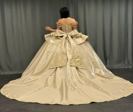 Vestidos de quinceañera dorados, vestido de baile, apliques de tul, vestidos de fiesta de cumpleaños para dulces 16, HE420
