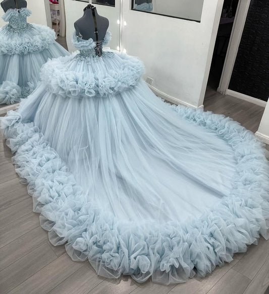 Hermosos vestidos de quinceañera con volantes de tul para fiestas de dulces 16 HE449
