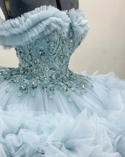 Hermosos vestidos de quinceañera con volantes de tul para fiestas de dulces 16 HE449