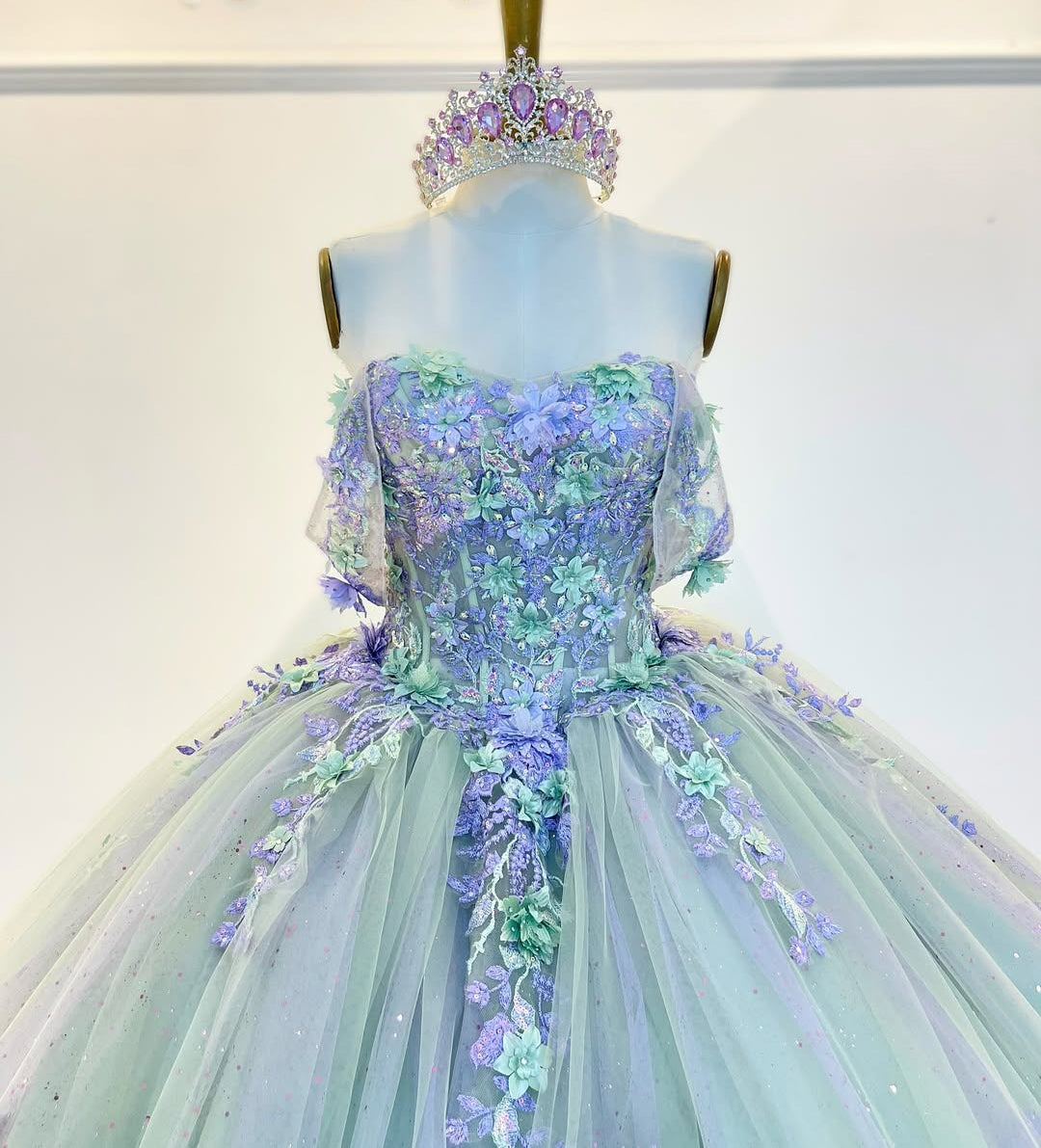 Vestidos de quinceañera con hombros descubiertos y apliques de encaje de tul, vestido de fiesta para dulces 16 HE501