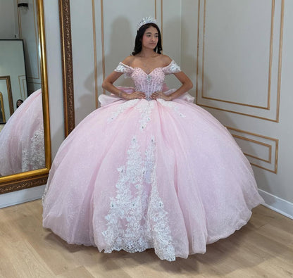 Off Shoulder Tulle Lace Appliqued Sweet 16 Quinceanera Dresses with Bow HE681