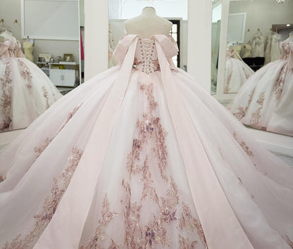 Ball Gown Tulle Appliqued Off Shoulder Quinceanera Dresses for Sweet 16 HE825