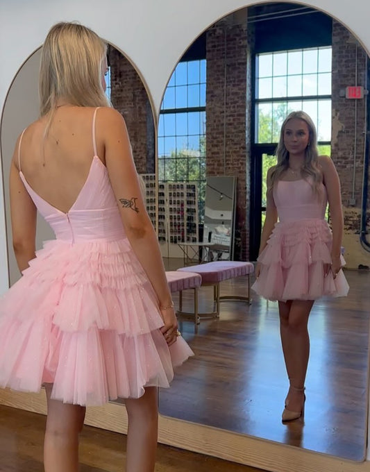 A Line Tulle Ruffles Knee Length Homecoming Dresses with Spaghetti Straps HE579