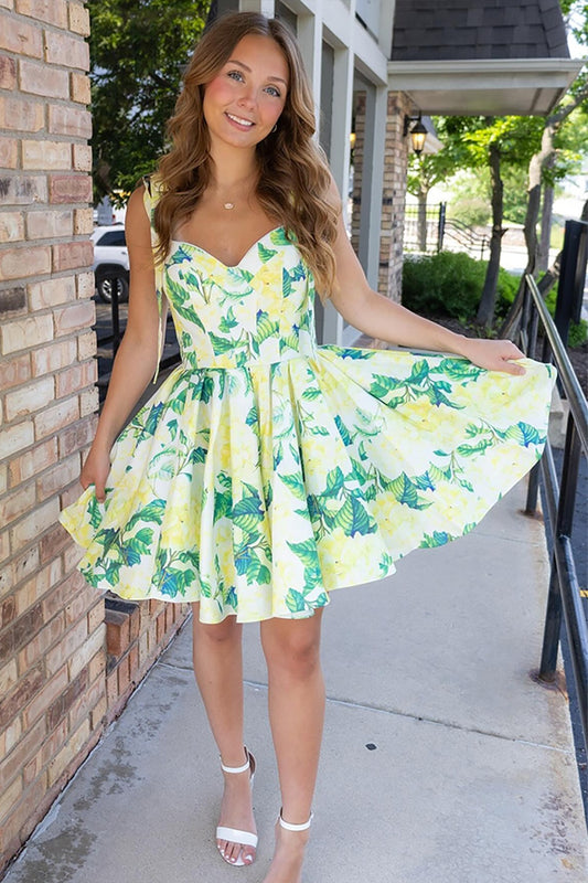 Floral Yellow A Line Short Satin Homecoming Dresses for Juniors HE606