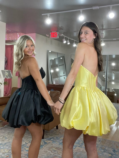 A Line Satin Corset Strapless Homecoming Dresses Sweetheart Party Gowns HE654