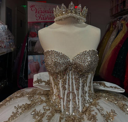Sweetheart Tulle Appliqued Corset Strapless Champagne Quinceanera Dresses HE880