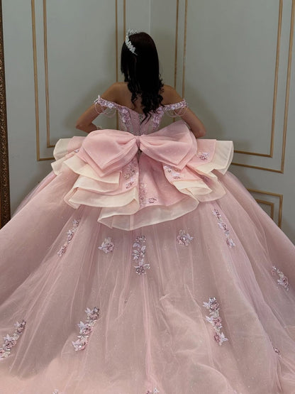 Ball Gown Tulle Lace Appliqued Princess Off Shoulder Quinceanera Dresses HE714