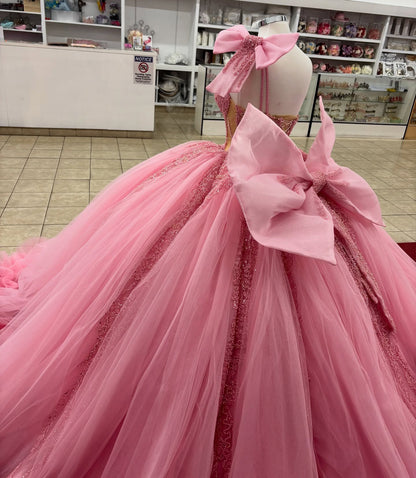 Ball Gown Tulle Ruffles Sweetheart Appliqued Pink Quinceanera Dresses for Sweet 16 HE950