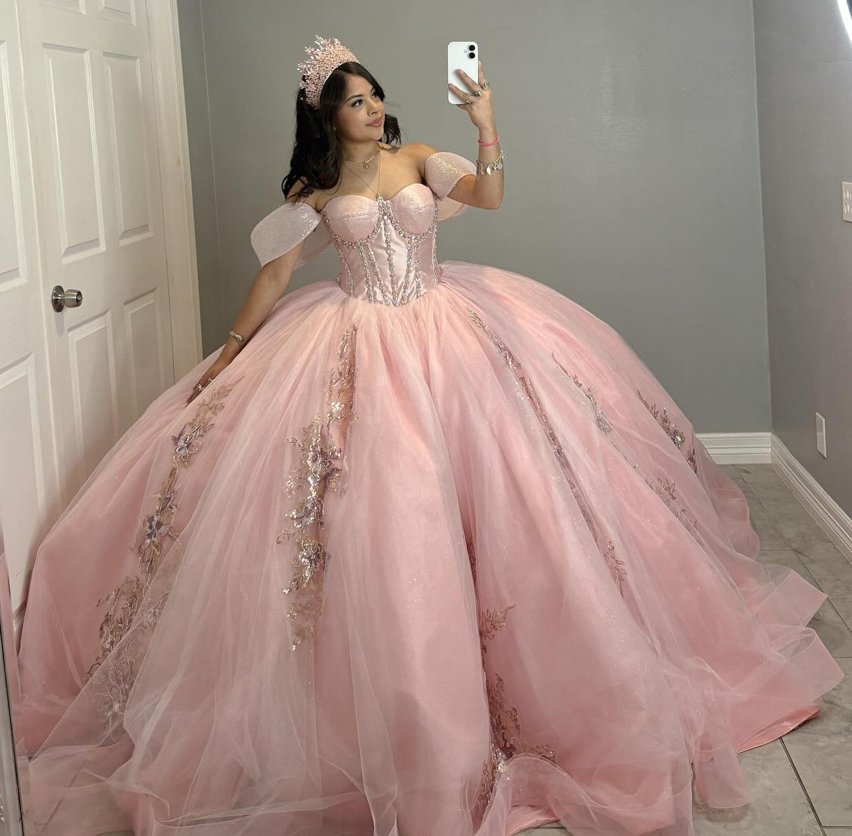 Vestidos de quinceañera con hombros descubiertos, tul princesa, apliques, vestidos de quinceañera HE530