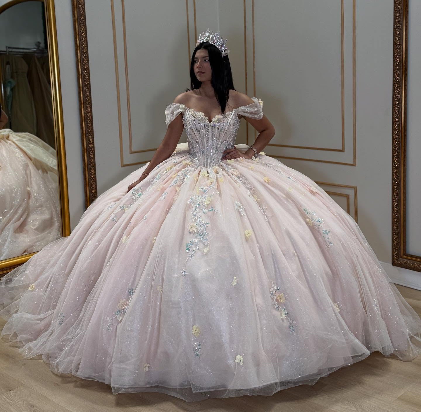 Vestidos de quinceañera con hombros descubiertos, tul princesa, apliques, vestidos de quinceañera HE530