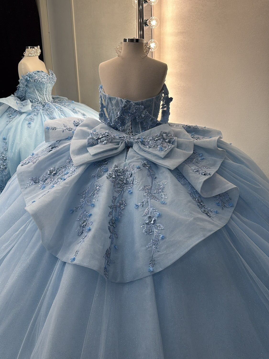 Ball Gown Tulle Lace Beaded Sweet 15 16 Quinceanera Dresses for Birthday Party HE931