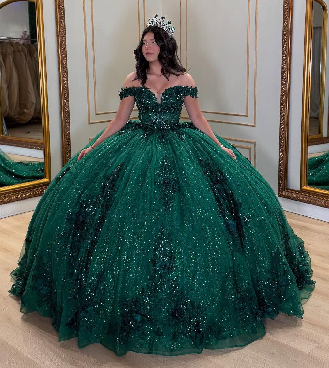 Ball Gown Glittery Tulle Lace Appliqued Green Sweet 16 Quinceanera Dresses HE851