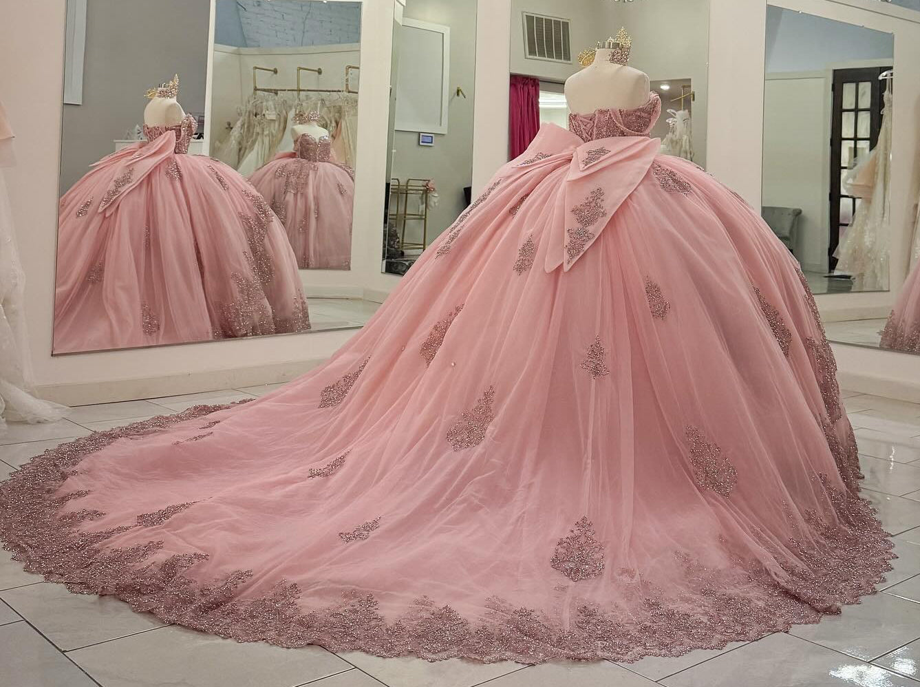 Vestidos de quinceañera con hombros descubiertos, tul princesa, apliques, vestidos de quinceañera HE530