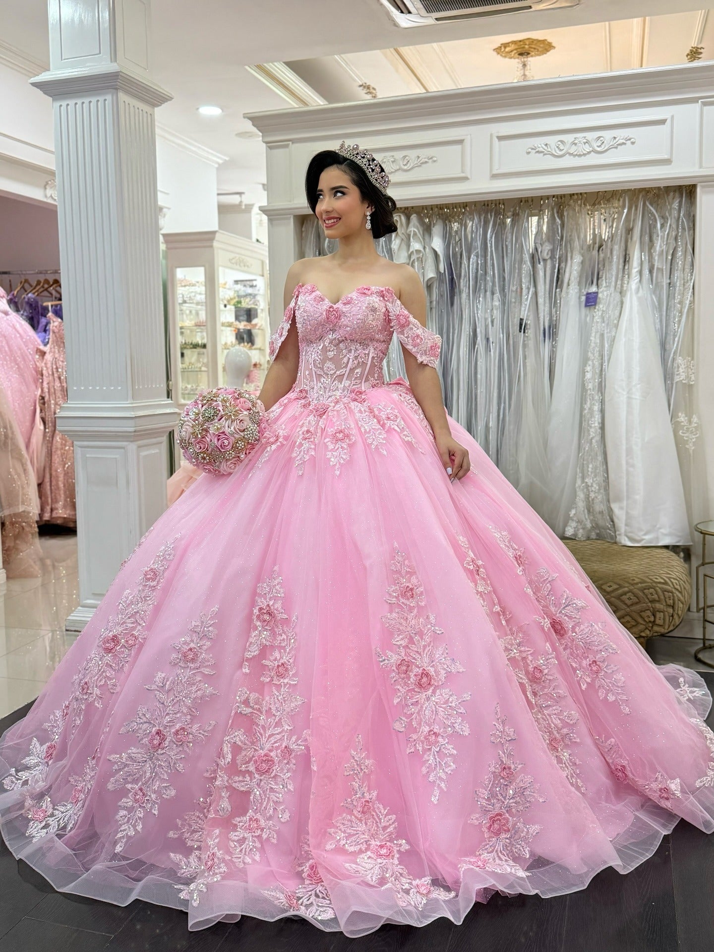 Tulle Lace Appliqued Sweet 16 Pink Quinceanera Dresses Off Shoulder Birthday Party Gowns HE1012