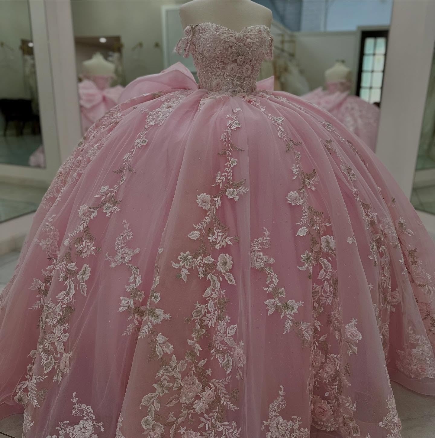 Vestidos de quinceañera con hombros descubiertos, tul princesa, apliques, vestidos de quinceañera HE530