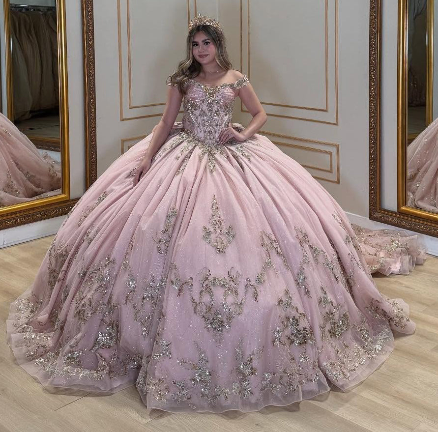 Luxury Tulle Appliqued Beaded Off Shoulder Pink Quinceanera Dresses for Sweet 16 HE908
