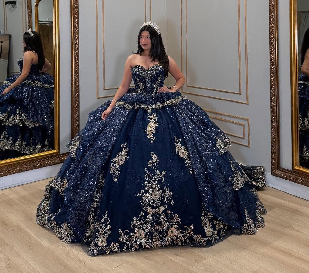 Luxury Glittery Lace Beaded Tulle Sweetheart Quinceanera Dresses with Ruffles HE901