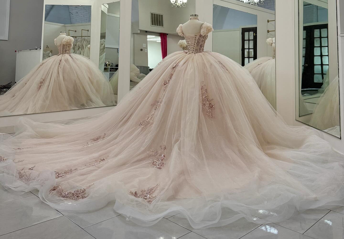 Off Shoulder Pink Tulle Appliqued Beaded Sweet 16 Quinceanera Dresses for Birthday HE929