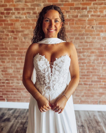 A Line Tulle Appliqued Wedding Dresses Sweetheart Boho Wedding Gowns with Detachable Sleeves HE1127