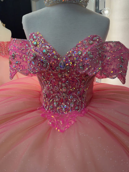 Ball Gown Tulle Lace Appliqued Princess Quinceanera Dresses for Sweet 16 Birthday HE957