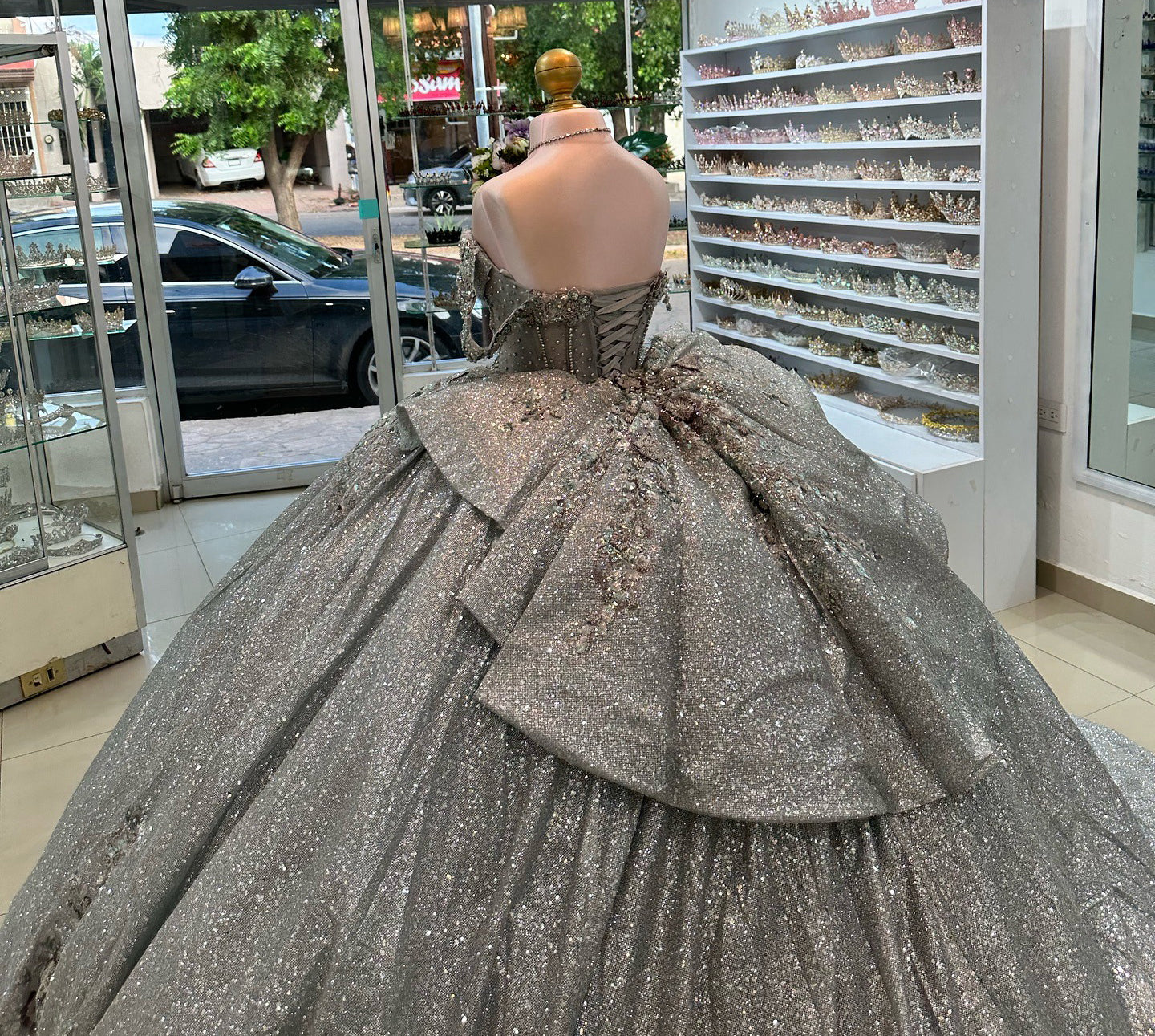 Glittery Tulle Beaded Corset Off Shoulder Quinceanera Dresses for Sweet 16 Party HE966