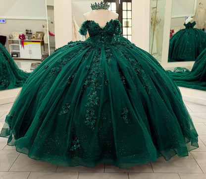 Emerald Green Tulle Appliqued Off Shoulder Quinceanera Dresses for Sweet 16 Party HE967