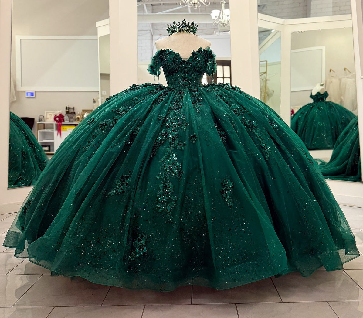 Emerald Green Tulle Appliqued Off Shoulder Quinceanera Dresses for Sweet 16 Party HE967