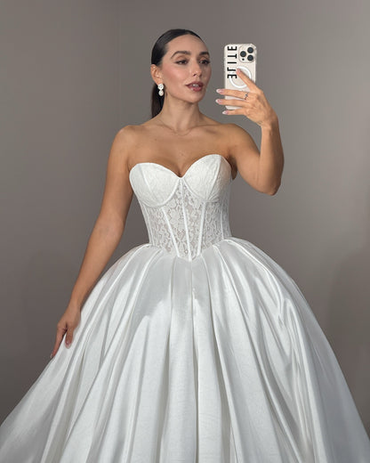 Sweetheart A-Linie Tüll 3D Blumen Strand Brautkleider für die Braut HE878