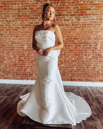 Satin Strapless Bowknot Wedding Dresses Mermaid Sweetheart Wedding Gowns for Bride HE1117
