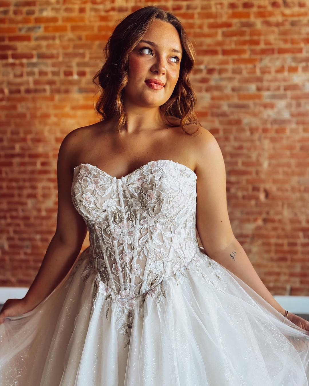 A Line Boho Wedding Dresses Sweetheart Corset Lace Wedding Gowns for Bride HE1113