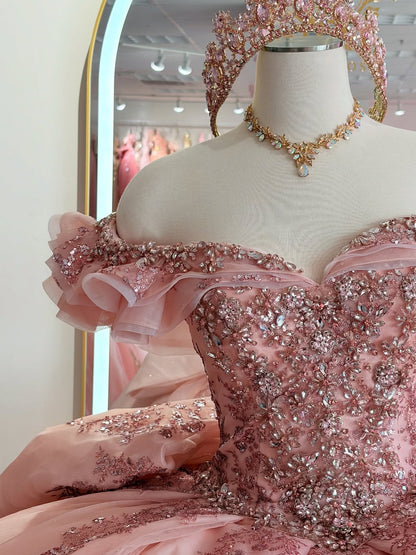 Gorgeous Princess Ball Gown Pink Quinceanera Dresses Tulle Appliqued Sweet 16 Party Gowns HE1051