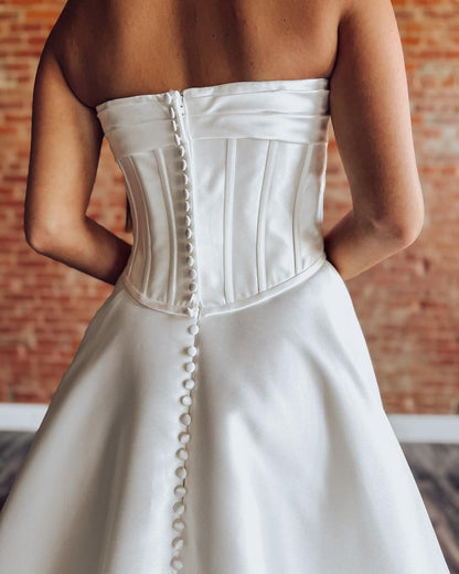 Sweetheart Corset Satin Wedding Dresses for Bride A Line Strapless Wedding Gowns HE1119