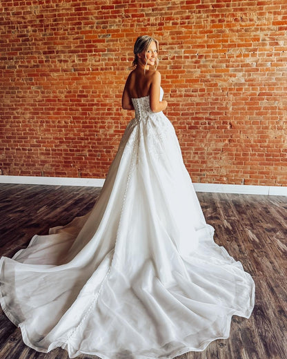 Tulle Appliqued Beach Wedding Dresses A Line Sweetheart Boho Wedding Gowns for Bride HE1126